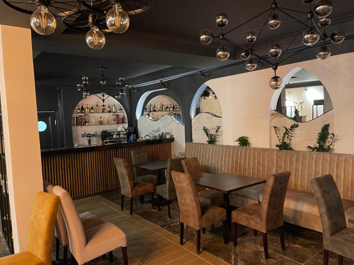 Apartaments Queen Улцинь Экстерьер фото
