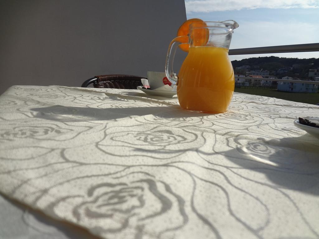 Apartaments Queen Улцинь Экстерьер фото